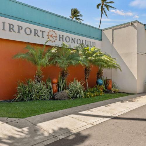 Image of Airport Honolulu Hotel, Trademark Collection by Wyndham