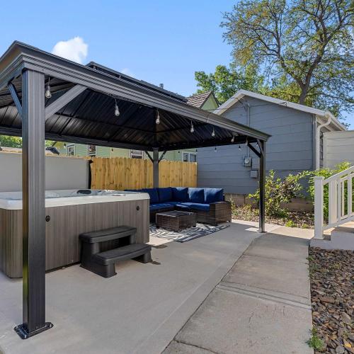 ArtGallery PrivateHotTub Sauna NearMountRushmore FamilyHome