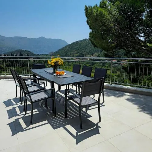 Villa Golden Grain