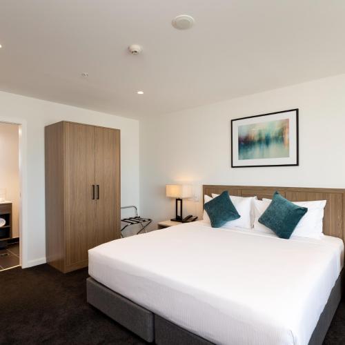 Oaks Auckland Hotel