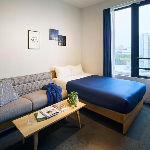 Image of Theatel Haneda ?