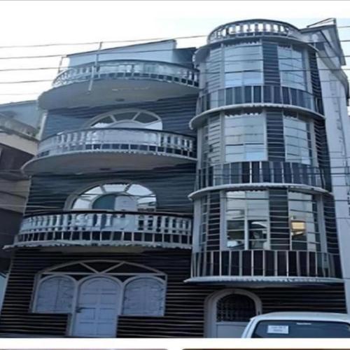 Image of New Hotel White Palace