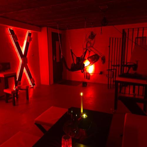 Image of Le Baiser 1 le bunker r�am�nag� en plaisir interdit