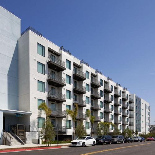 Image of LAX 1 Bed Luxe with FREE PARKING