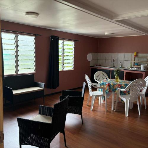Image of Faatiarau Lodge Bungalow