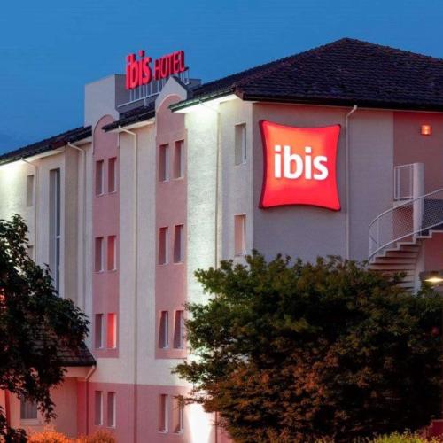 Image of ibis Pau Lescar
