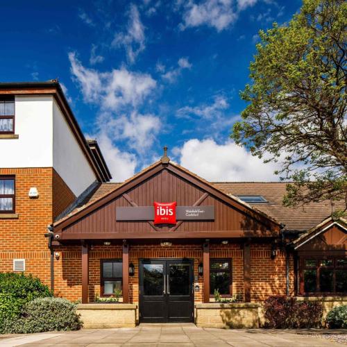 IBIS Wakefield East-Castleford, M62 J31