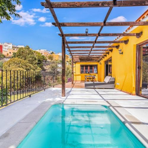 Image of Una Casa Canaria Moderna