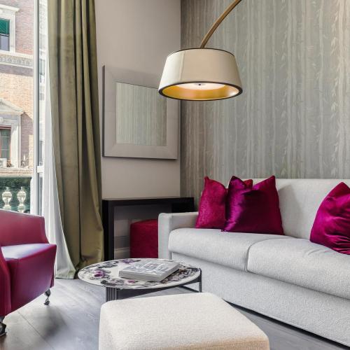 FOUR Suites Pantheon