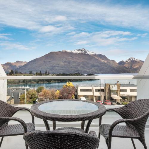 Copthorne Hotel and Apartments Queenstown Lakeview