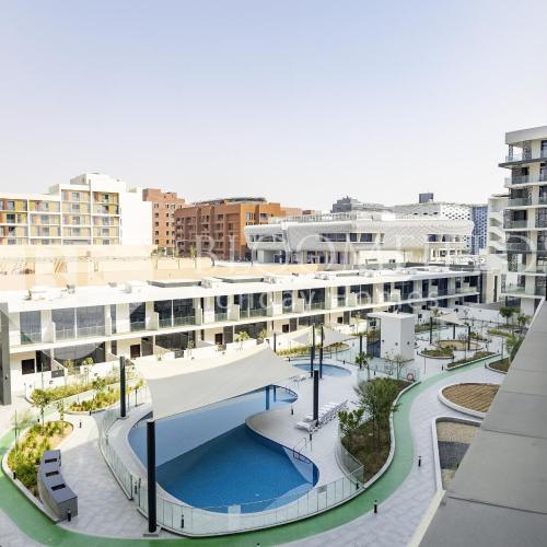 Image of Bloomfields Elegant Pool View Stu The Gate