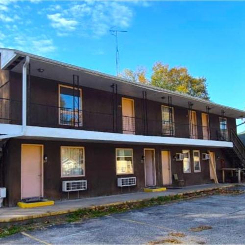 Sycamore Motel Havana Near Illinois River