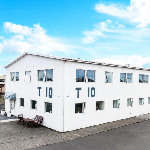 T10 Self check-in Hotel