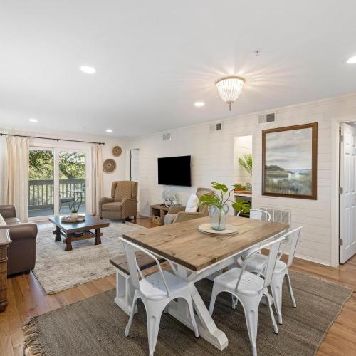 MWV2016: 2016 Marsh Walk Villa