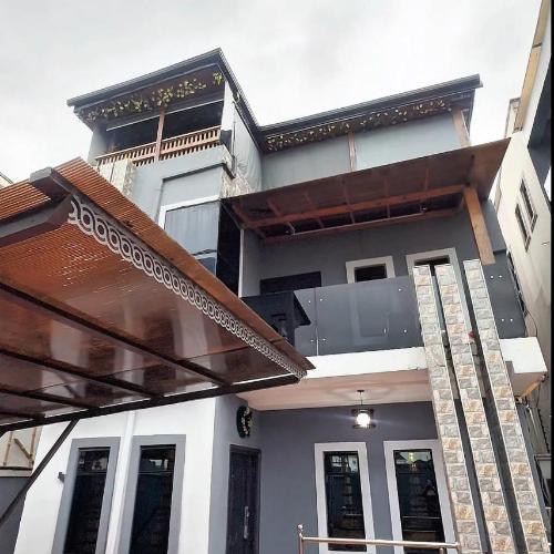 Image of Grayhouse