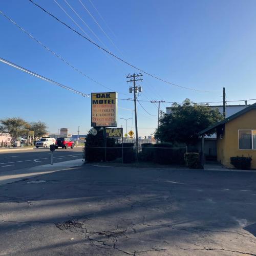 Image of Oak Motel Modesto CA