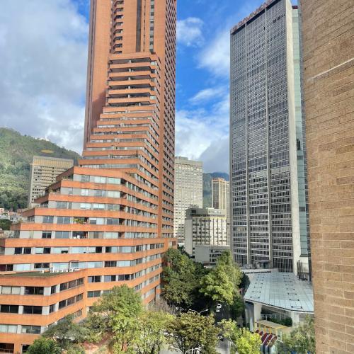 Apartamento con Hermosa vista Tranquilo, Moderno y con Amenidades