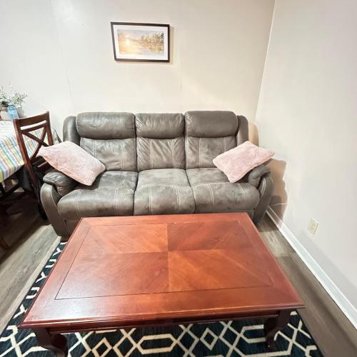 A Quiet and decent 2 Bedroom apartment