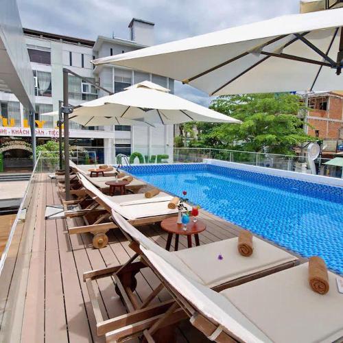 Dolphin Bay Hotel Nha Trang