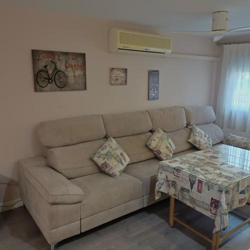 Image of 3 Medina Azahara