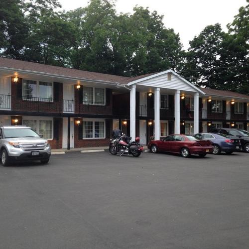 Image of Coachman Motor Lodge