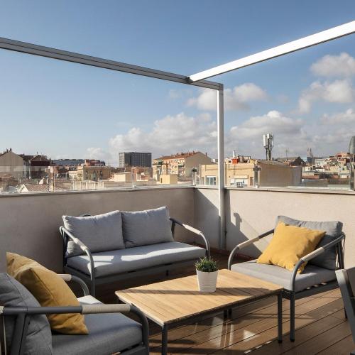 Feelathome Poblenou Beach Apartments