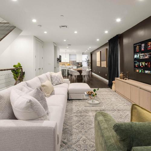 Stylish 3BR Designer Home in NYC