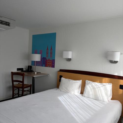 Kyriad Direct Marseille Est La Valentine