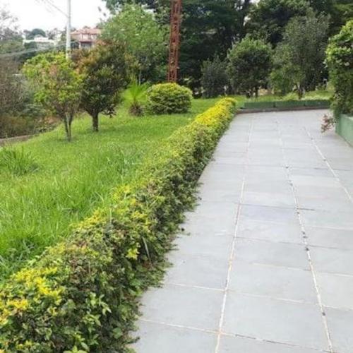 Condomínio horizontal prox praia e centro excelente localização em Caraguatatuba, SP - pousada e hospedagem