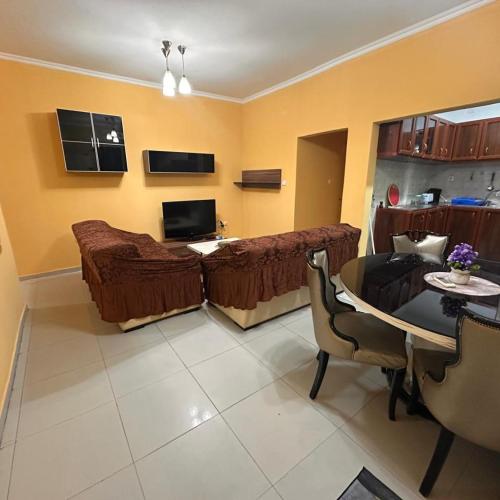 Image of CASA DE PASSAGEM-Soyo