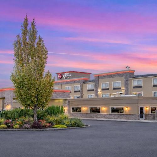 Image of Best Western PLUS Peppertree Airport Inn