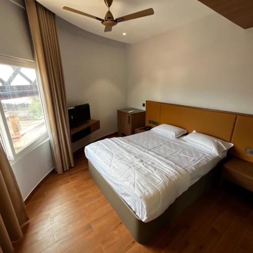 Image of Cloud Nine Hotel - Kuthuparamba