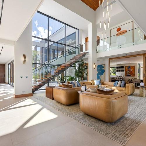 Image of Stunning New 6BR Home Overlooking the Golf Course