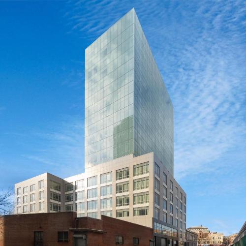 La Quinta Inn & Suites by Wyndham Jamaica NYC/JFK AirTrain