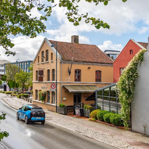Image of GamlaV�rket Gj�stgiveri og Tracteringssted