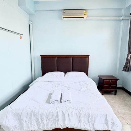 Prompt Inn Chareonkrung