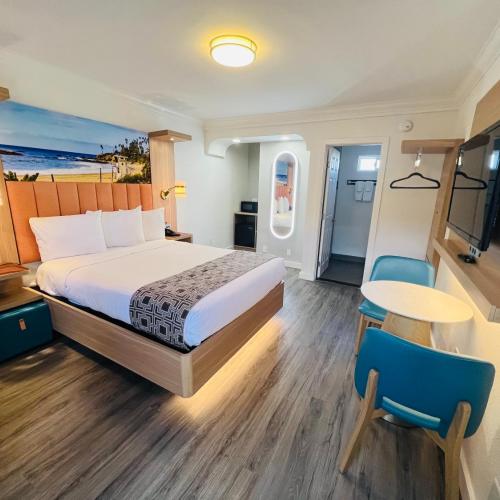 The Lexmar - Dodger Stadium Hollywood