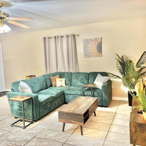The Gumbo Getaway near Downtown Houma and NOLA
