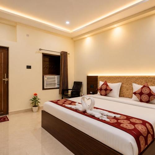Hotel Vibe Blu Near JHV Mall
