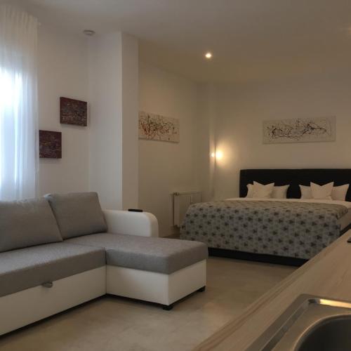 Image of Exclusive Airport Apartment