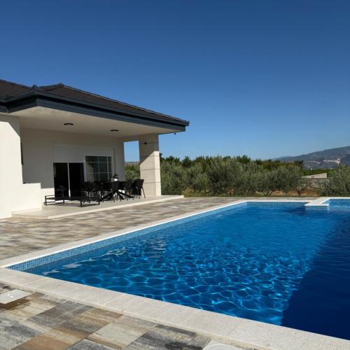 Image of Brkic Estate
