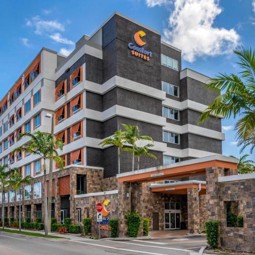 Image of Comfort Suites Fort Lauderdale Airport & Cruise Port