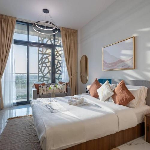 Image of Studio with Balcony and City View in The Gate Masdar City