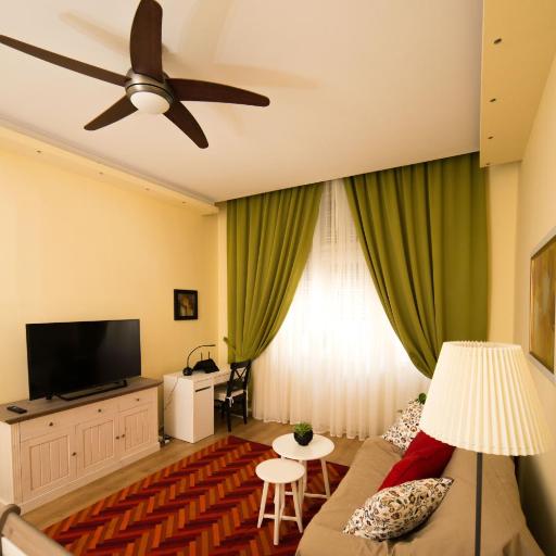 Rox Central Apartments 2, undefined