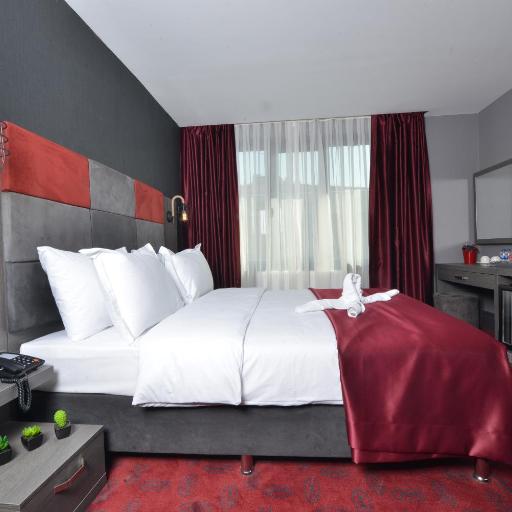 A11 Hotel, undefined