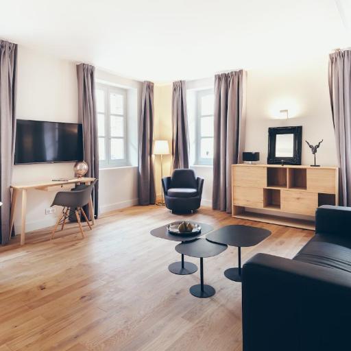 T3 luxe hyper centre, undefined