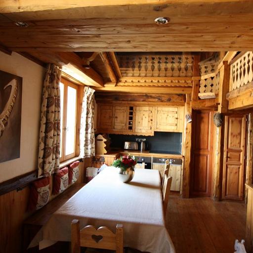 Appartement duplex de charme hyper centre à Val d'Isère, undefined