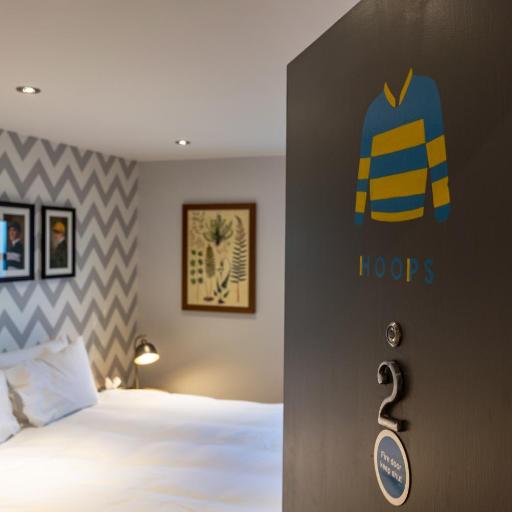 Albert Arms, undefined