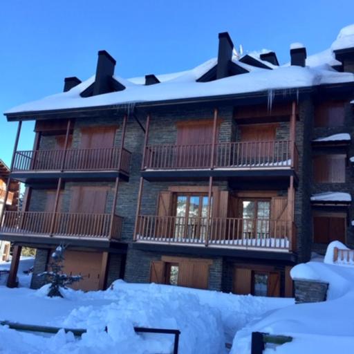 Apartamento frente Pistas de Esquí La Molina, undefined