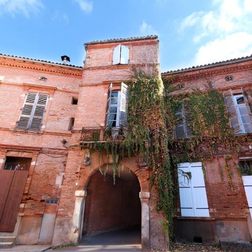 Riverside Toulouse (Renaissance), undefined